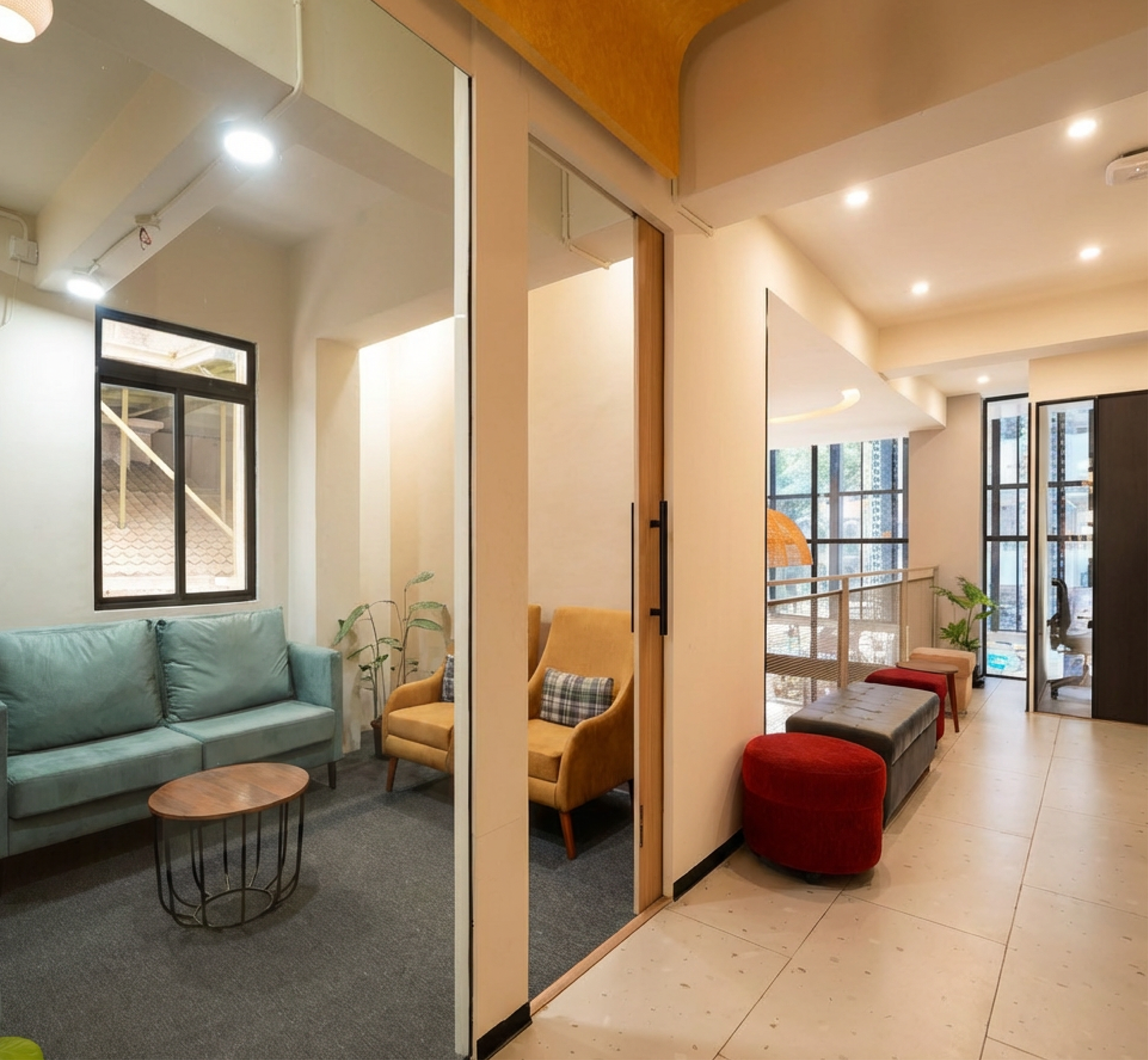 Waiting lounge cabin and corridor